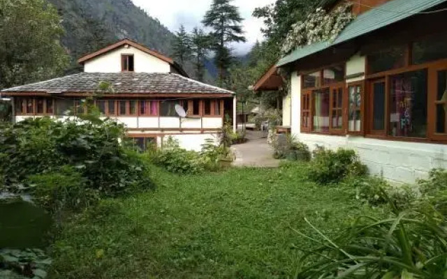 Thakur cottage homestay