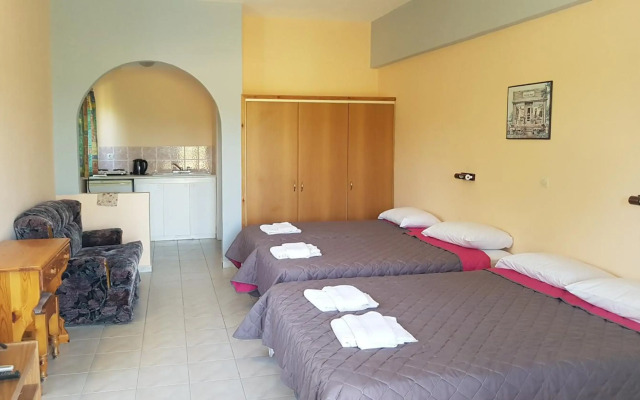 Gardenos Hotel