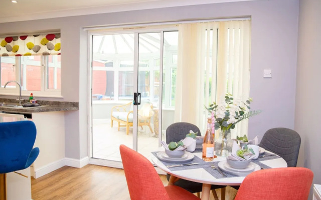 Spacious 3-bed House