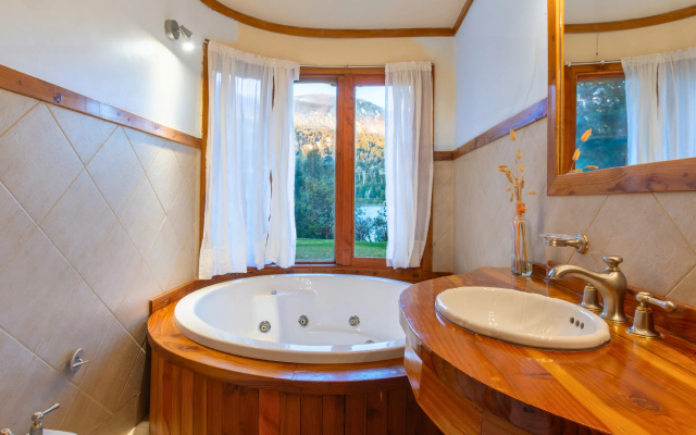 Costa Serena Aparts & Spa