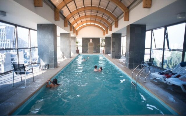 Plaza Suites Apartments