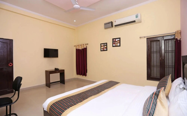 Homeystay Comfort By OYO Rooms