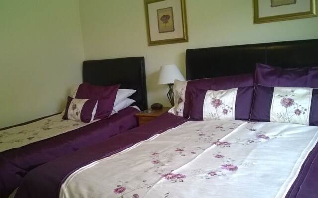 Woodside of Glasslaw Guesthouse