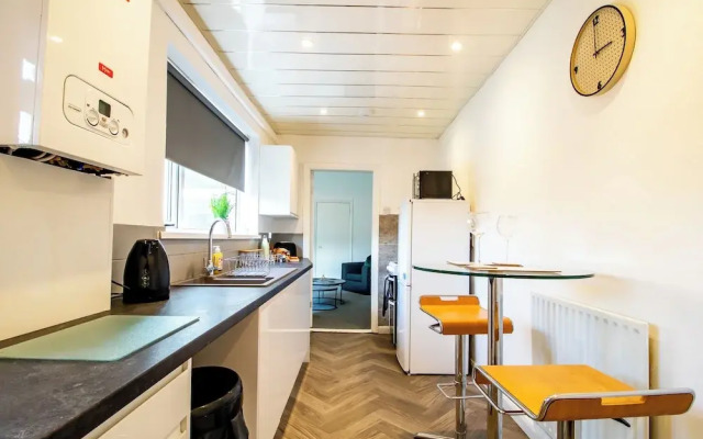 Stylish 3-bed Flat in South Shields