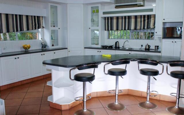 Seaview Executive Guest House