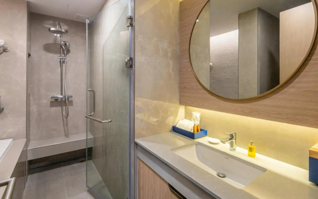 S. Sriracha Hotel and Residence