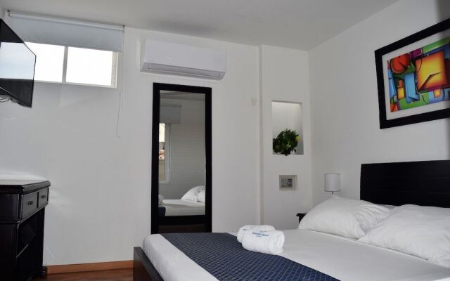 Hotel Travelers Sport