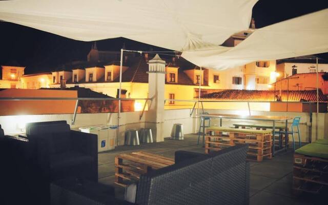 Peneco Albufeira GuestHouse - Hostel