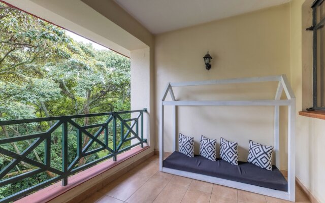 Riverside Tropical oasis 4bedroom