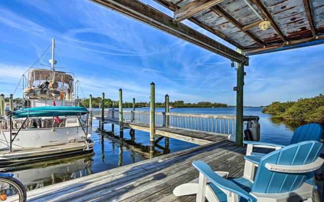 Waterfront Tarpon Springs Vacation Rental!
