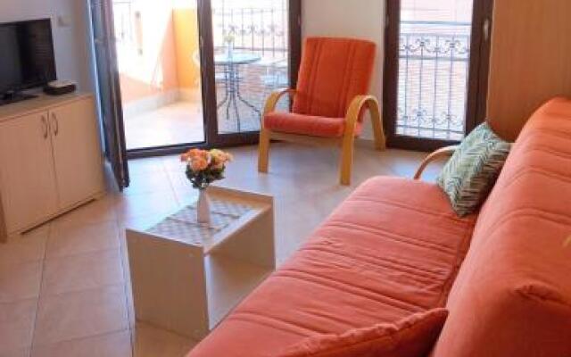 Apartment Orange