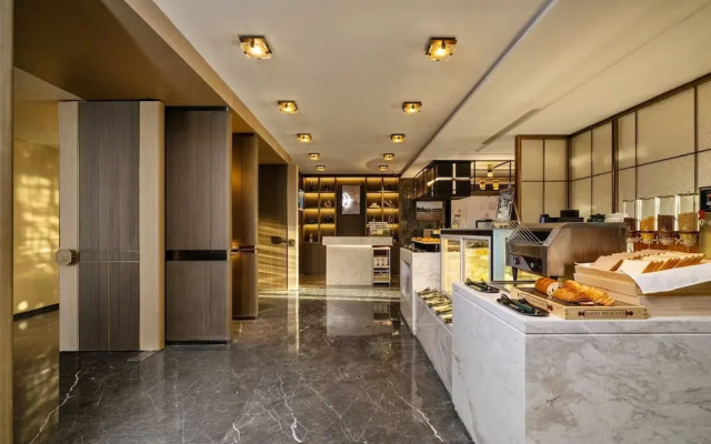 Shanghai Hongqiao Heyitang Hotel
