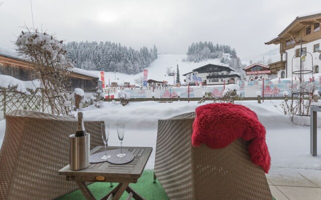 Unique Chalet In The Center Of Elmau, 100 M From The Skilift