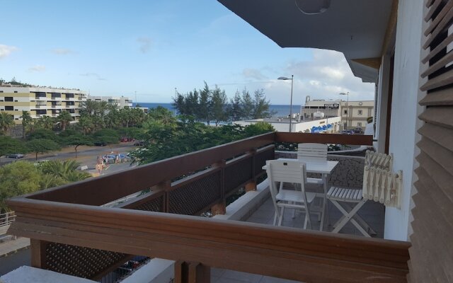 Vcv Apartamento Las Rocas Beach