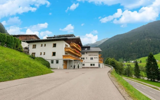 Wonderful Apartment With Panoramic Views
