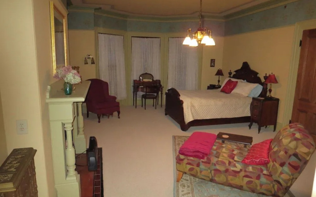 The Lady Mary Inn