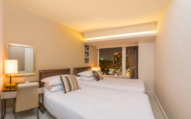 Kowloon Harbourfront Hotel