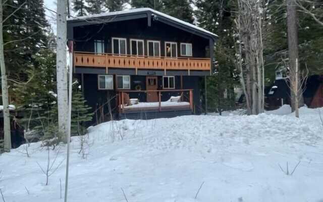 Tahoe Oasis - West Shore Chalet W/ View & Hot Tub! 4 Bedroom Home by Redawning