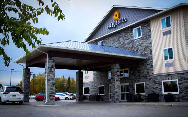 La Quinta Inn & Suites by Wyndham Fairbanks Airport
