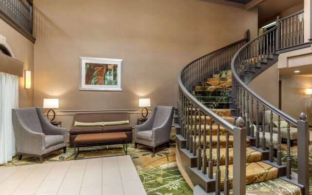 Quality Suites Sherman