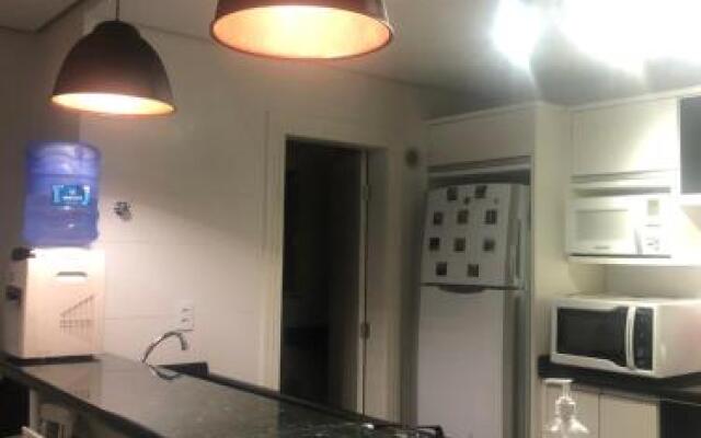 4 Ilhas, 2 Suites, 2 Garagens