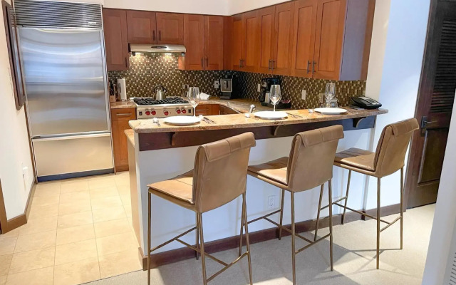 Madeline Hotel & Residences, Auberge Resorts Collection
