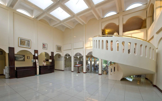 Victoria Falls Rainbow Hotel