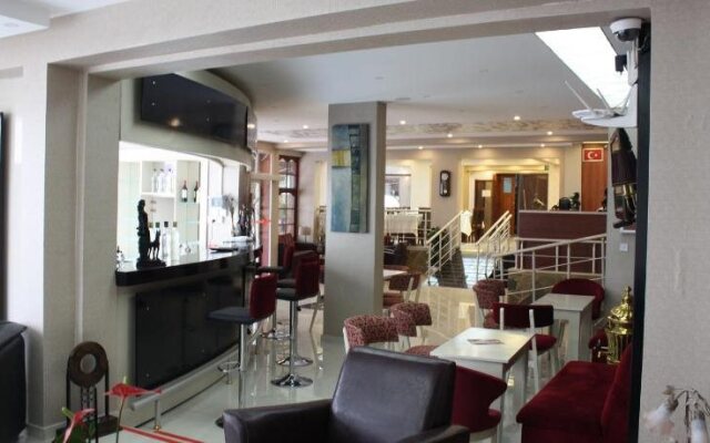 Life Hotel
