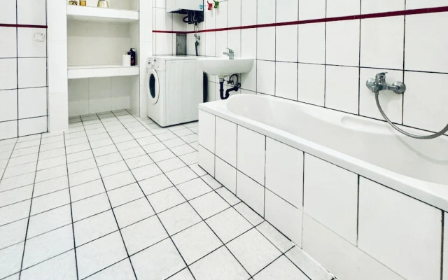 Stylish 5BR 7min to Westbahnhof