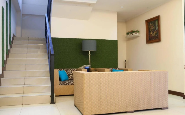 Excellent Seven Hotel