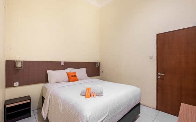 Pondok Tamsis by Reddoorz