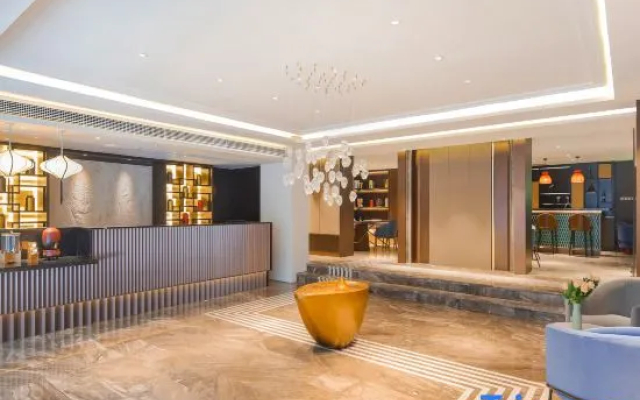 Jinjiang Metropolo Hotel (Nanjing Museum Shimenkan Subway Station)