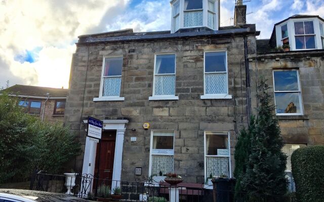 16 Pilrig Guest House