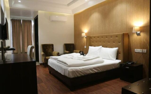 Awadh Inn