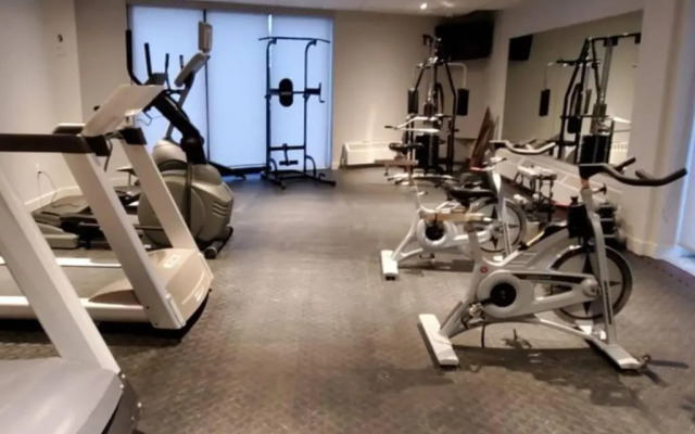 Cozy Sweet Studio #4, Only 10 min to D.T. Ottawa