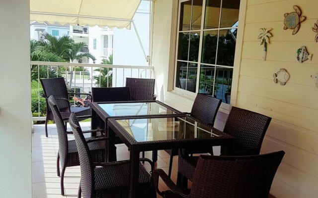 Bijao Beach Residences