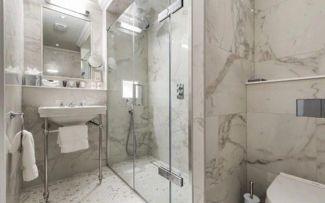 The Devonshire Arms Country House Hotel & Spa