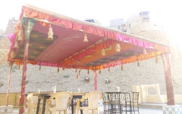 Hotel Shri Giriraj Palace