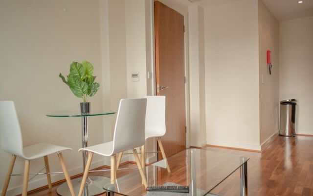 One Bed Serviced Apt Moorgate