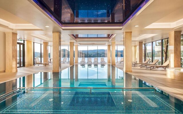 Heron Live Hotel