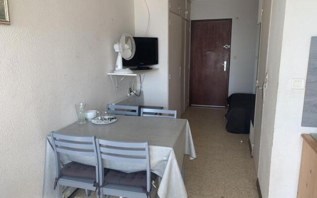 Appartement Balaruc-les-Bains, 1 pièce, 2 personnes - FR-1-571-11