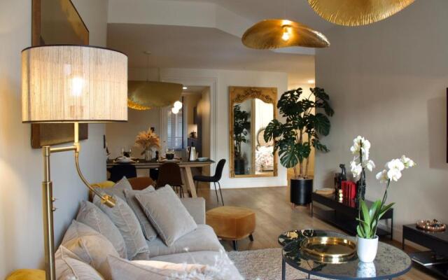 EXCEPTIONNEL! Luxueux appartement 150 m2 Terrasse 40m2 plein centre 6personnes