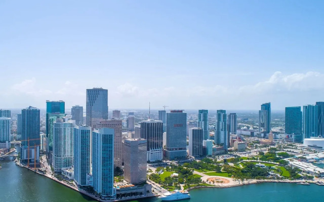 Your Miami Base With Free Parking