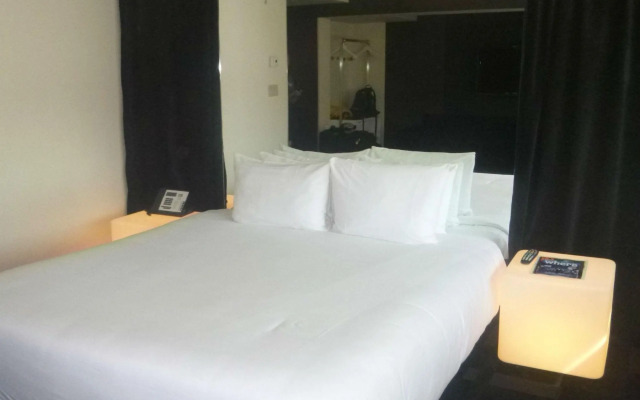 Cachet Boutique Hotel NYC