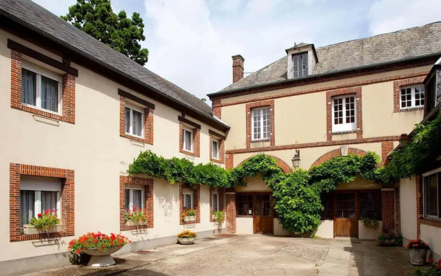 hotelImage