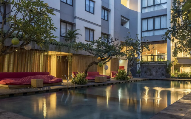 Hotel Dafam Savvoya Seminyak