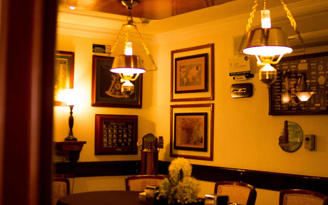 Hotel & Suites Aliana