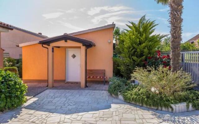 Holiday home Sikici Majoli
