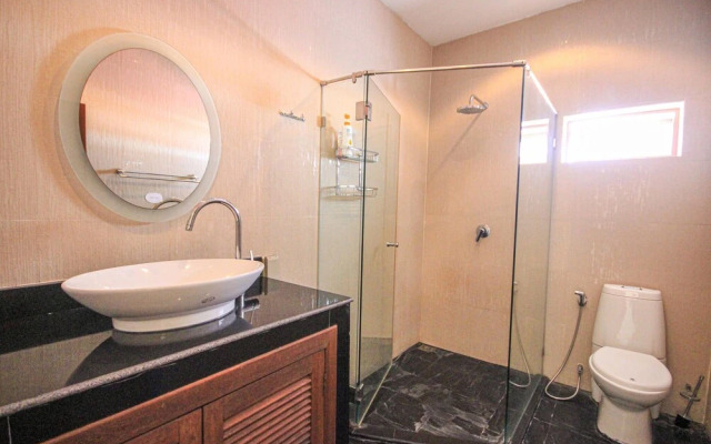 5 BR Pool Villa Close to Beach  CV5