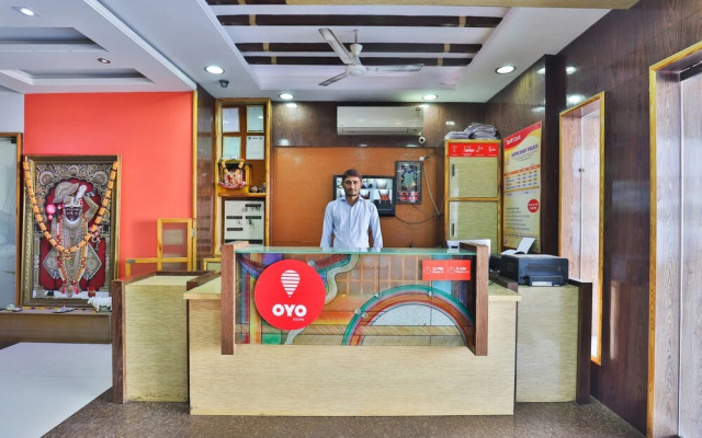 OYO 22574 Hotel Deep Palace
